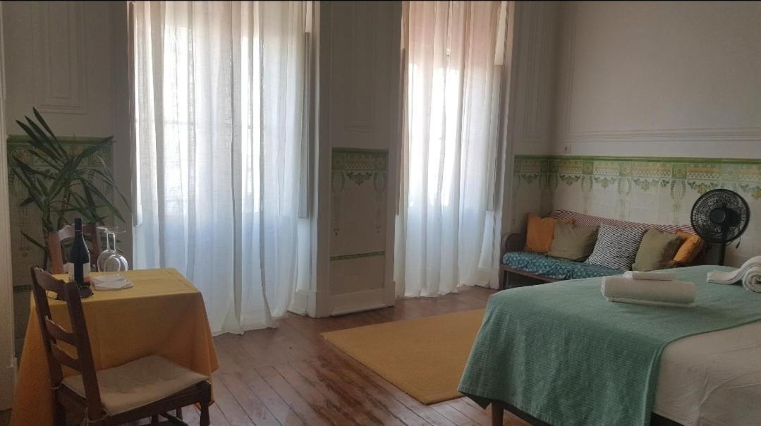 Olhaomirante Guesthouse Экстерьер фото